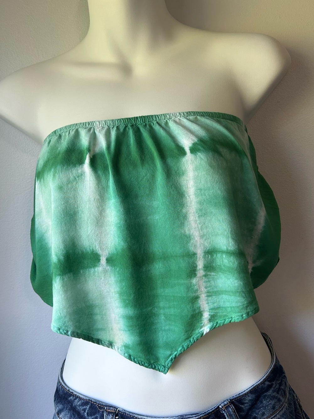⚡️2 for $30 Aerie Green Tie-Dye Strapless Handkerchief Crop Top